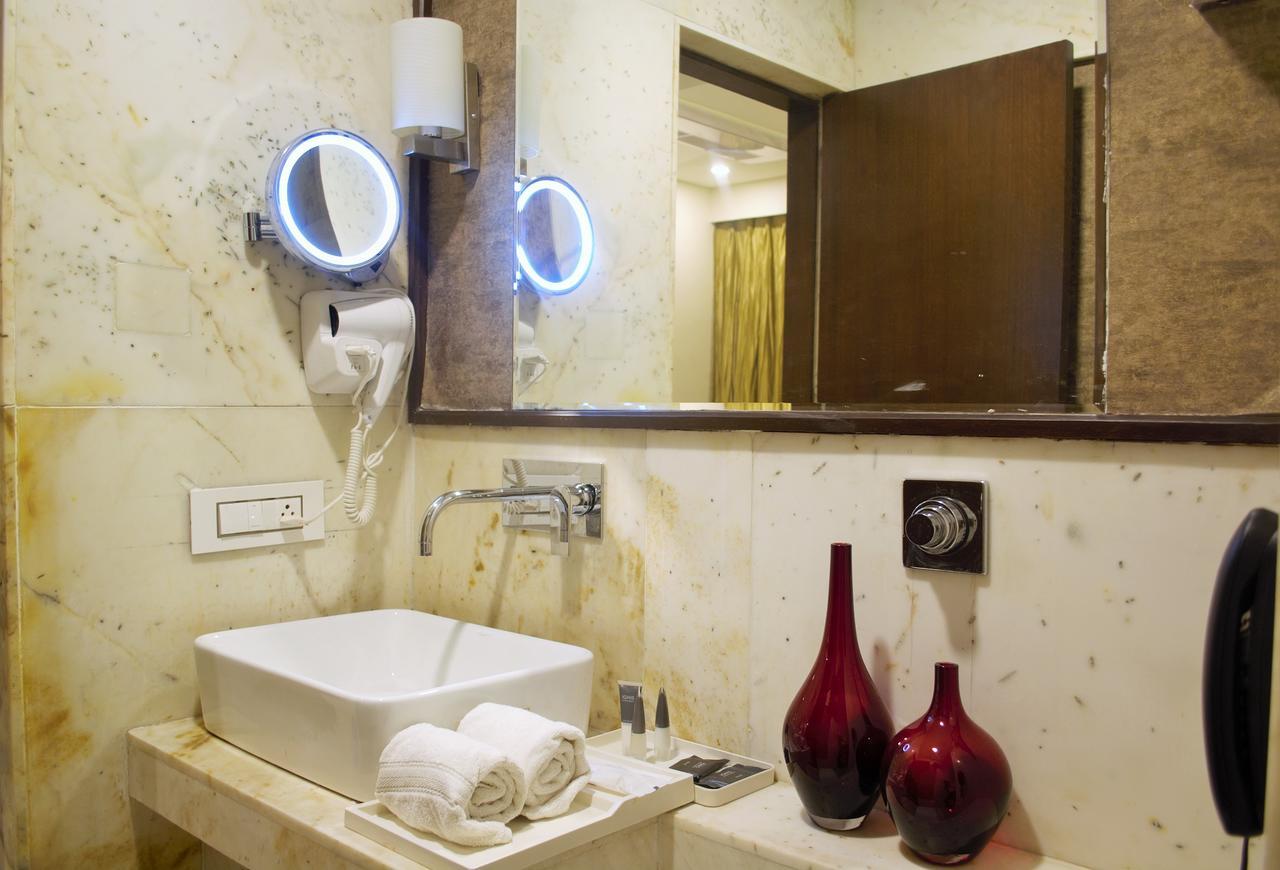 Hotel Gangakashi ナーグプル エクステリア 写真